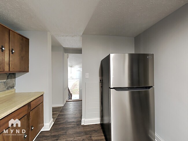 Foto del edificio - 2235 Tahoe Ct NW