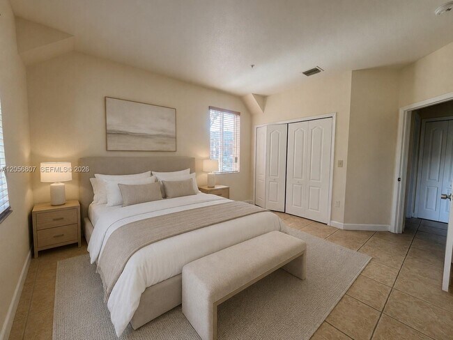 Building Photo - 17650 NW 73rd Ave