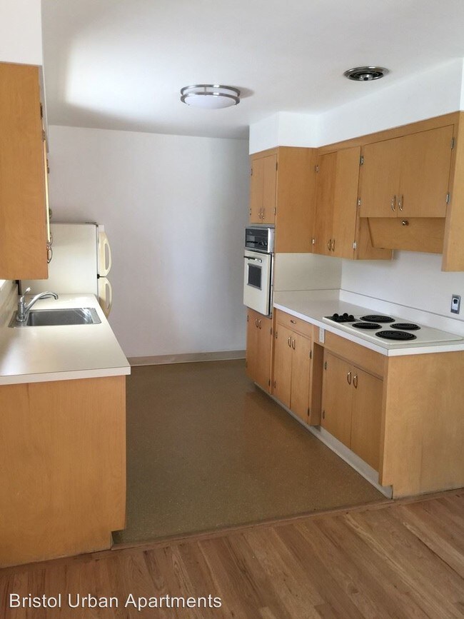 Foto del edificio - 6206 E Burnside