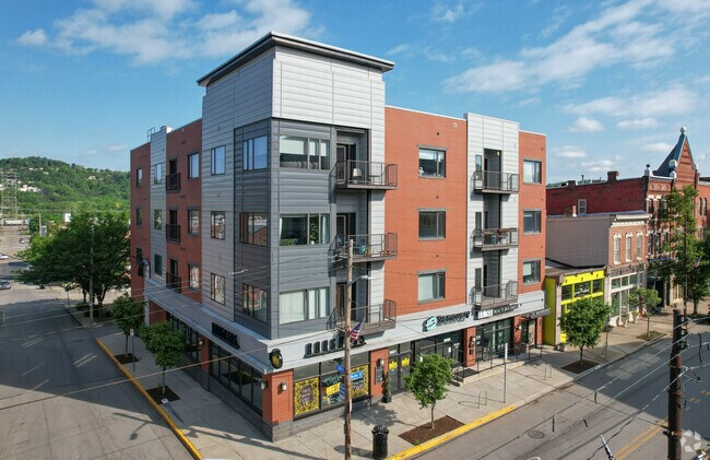 Building Photo - The Fletch
