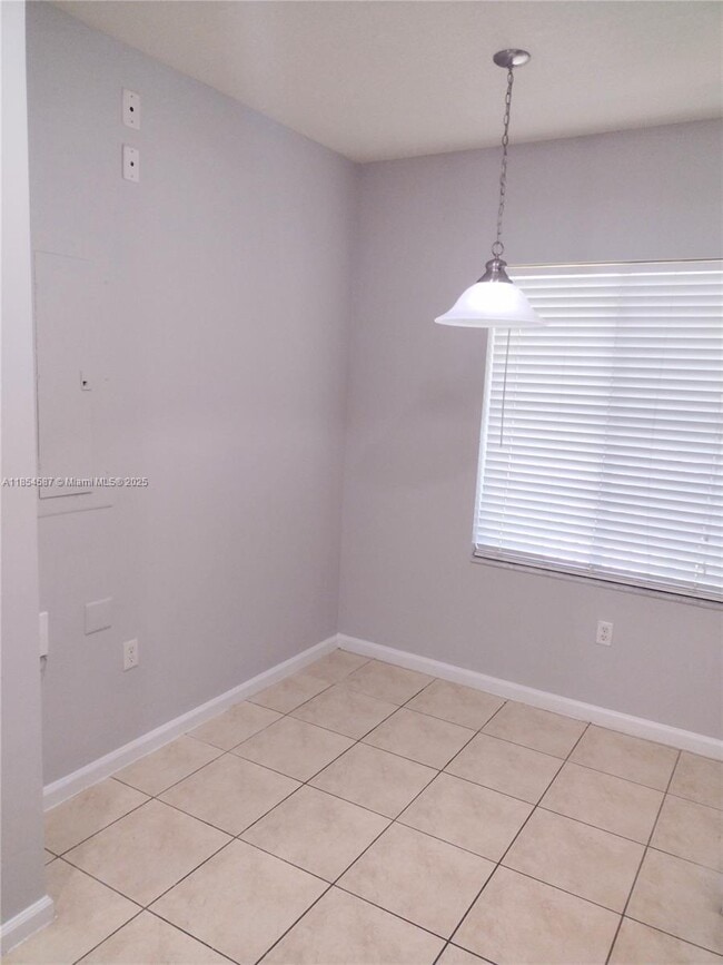 Foto del edificio - 2612 SW 82nd Ave