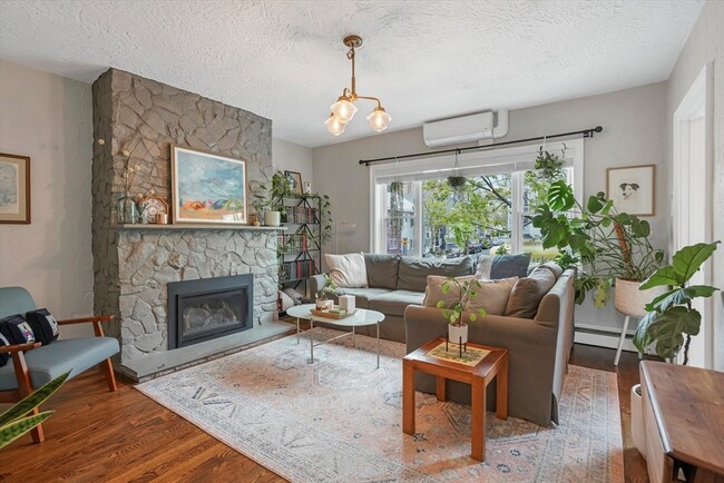 Foto del edificio - 137 Princeton St