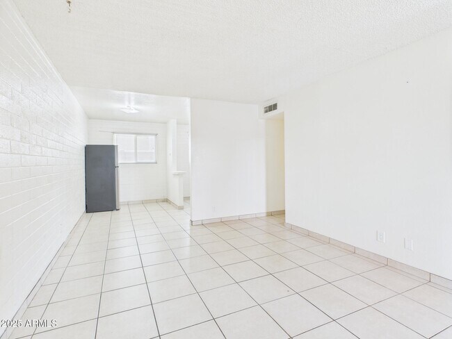 Foto del edificio - 3027 N 37th St