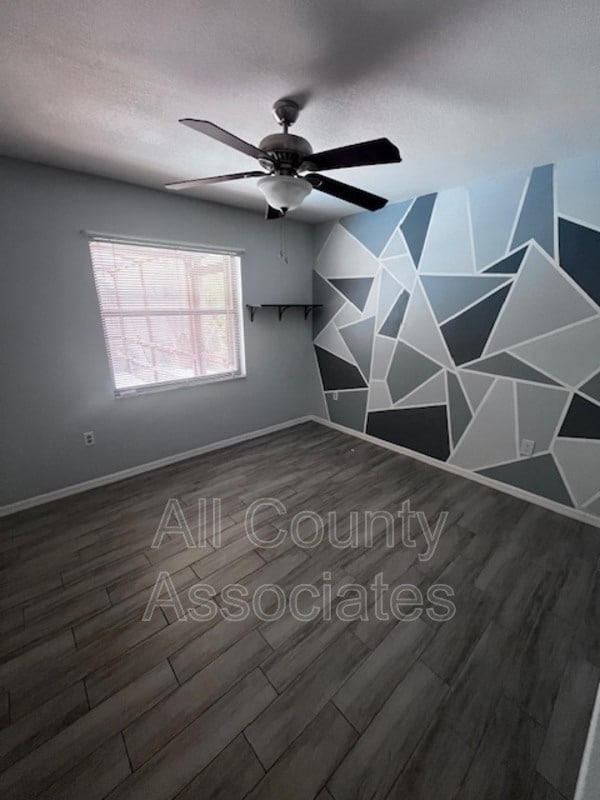 Building Photo - 8302 Matthew Dr