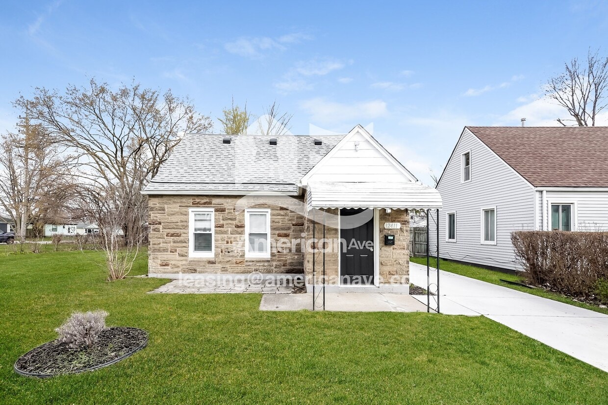 Foto principal - 12411 Georgiana Ave