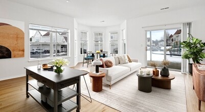 Building Photo - Kinwood Apartments