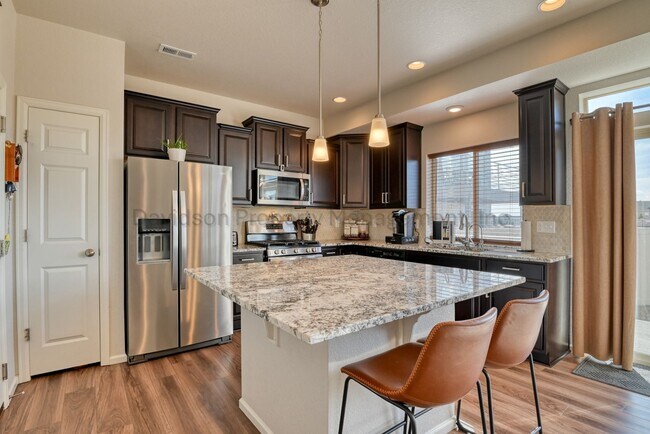 Building Photo - Inviting 3 Bedroom Carriage House in Banning Lewis Ranch