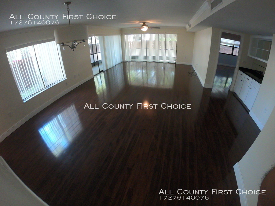 Foto principal - 700 Starkey Rd