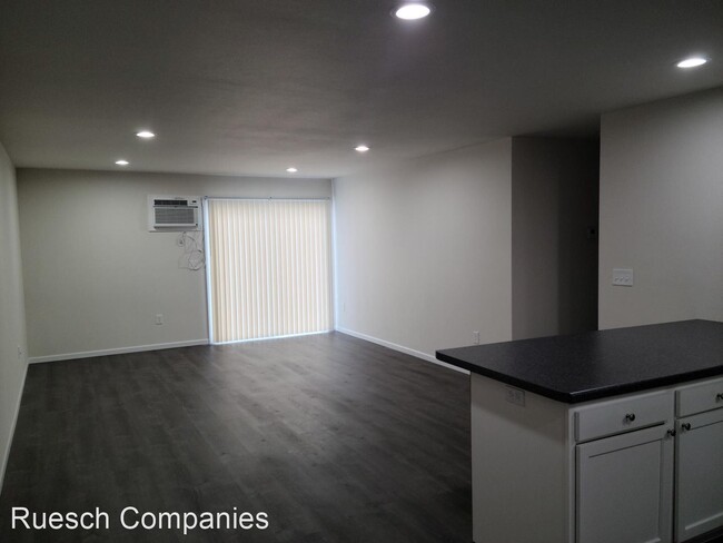 Foto del edificio - 3 br, 1.5 bath House - 3083 Barrington Place