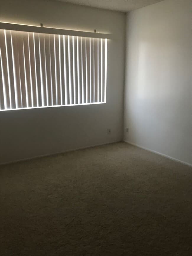 Foto del edificio - Cozy 3 bedroom / 2 bathroom  Home