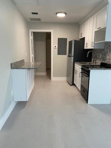 Foto del edificio - 3260 Hi St