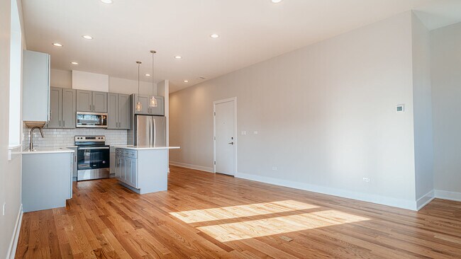 Foto del edificio - 1815 W 19th St