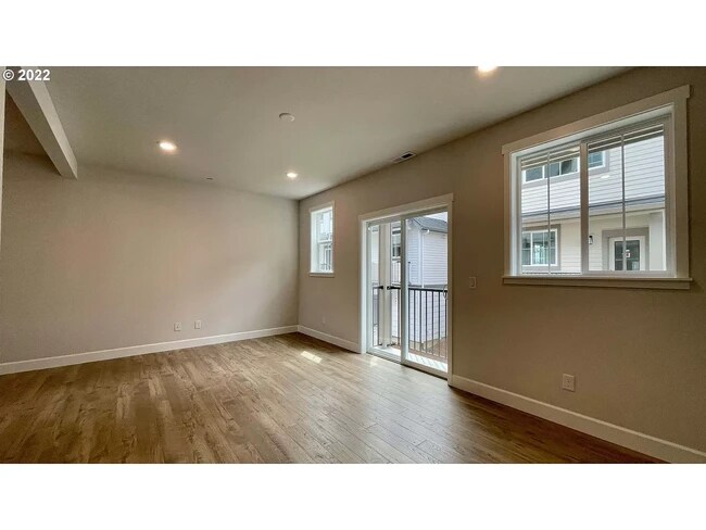 Building Photo - 17017 SW Friendly Ln