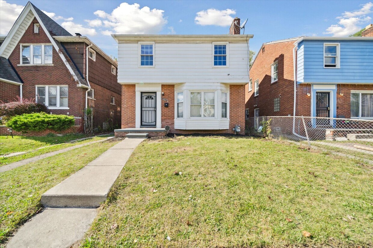 3 bedroom colonial 1250 House Rental in Detroit, MI