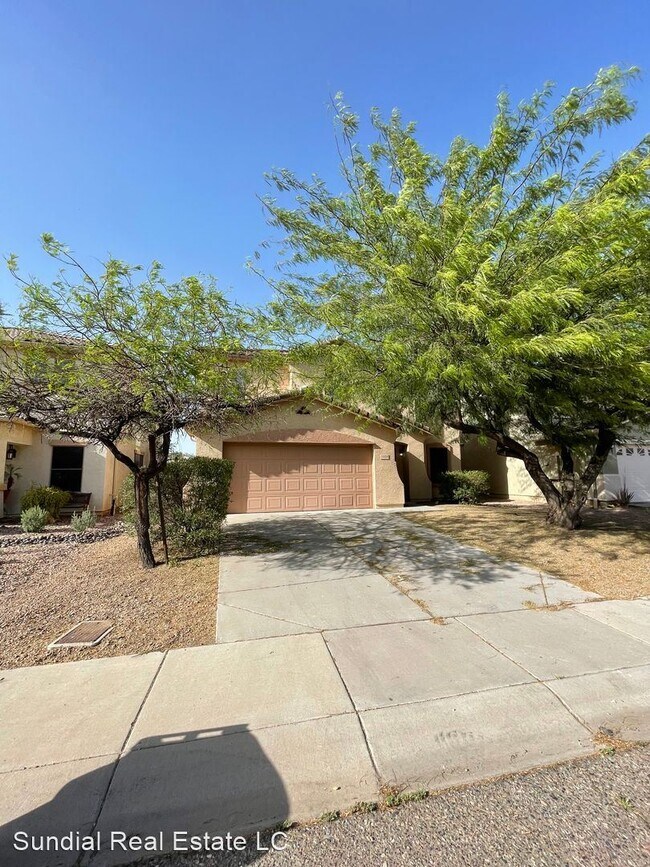Building Photo - 4 br, 2.5 bath House - 5908 W Jones Ave