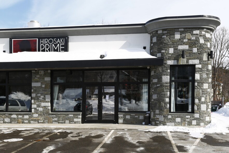 Wexford Village Apartment Homes Rentals Worcester, MA