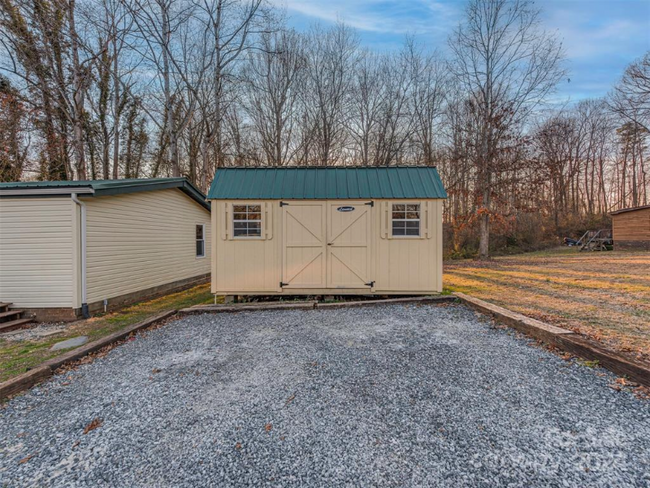 Building Photo - 1329 Shady Valley Ln