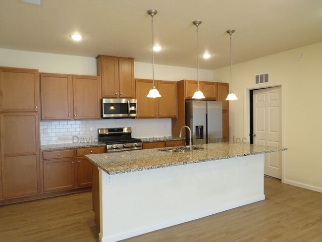 Building Photo - 3825 Presidio Point