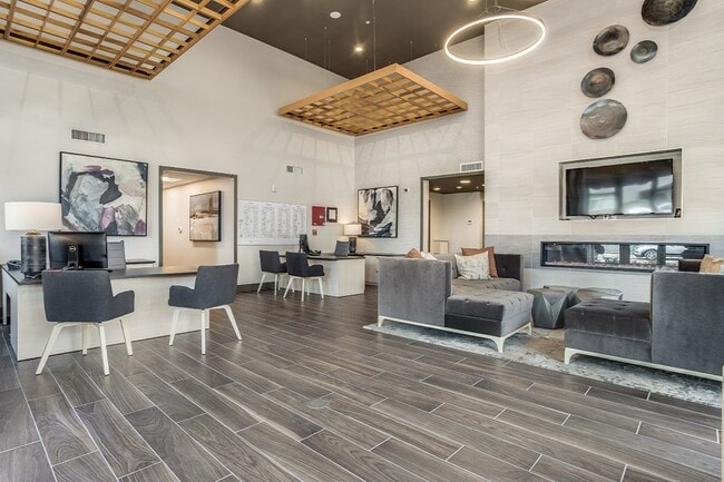 Building Photo - The District at Hampden South