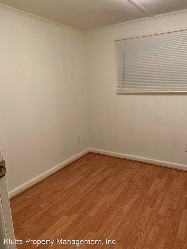 Building Photo - 2 br, 1 bath House - 1905 Prentice Drive #1