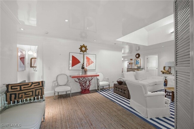 Foto del edificio - 295 6th St N