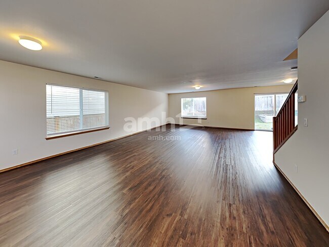 Building Photo - 18455 95th Avenue Court E