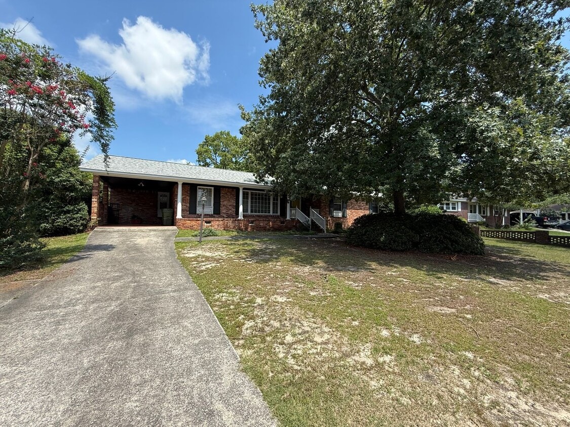 Primary Photo - 940 Gabriel Rd