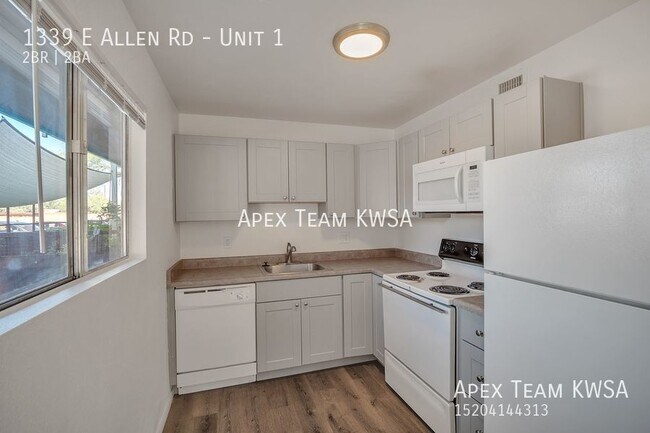 Building Photo - $975- 2 Bed/ 2 Bath Ground Floor  Unit Ava...
