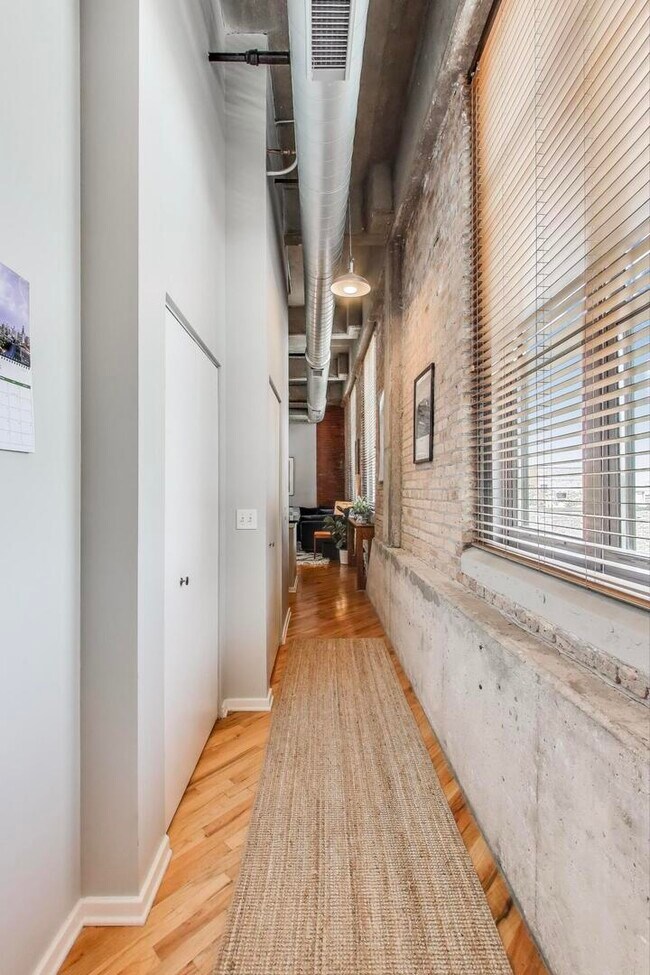 Foto del edificio - 1735 N Paulina St