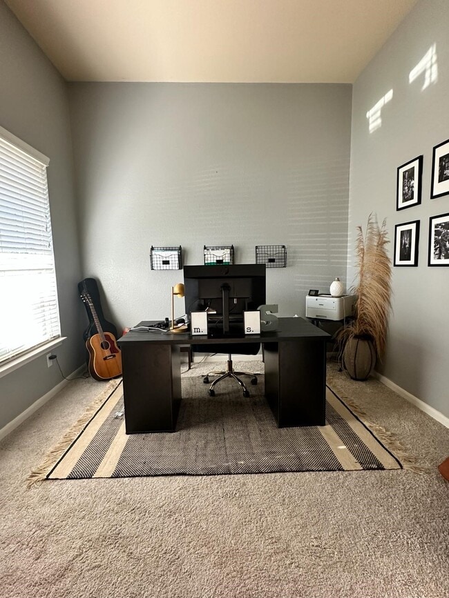 Building Photo - 24434 Sandusky Dr