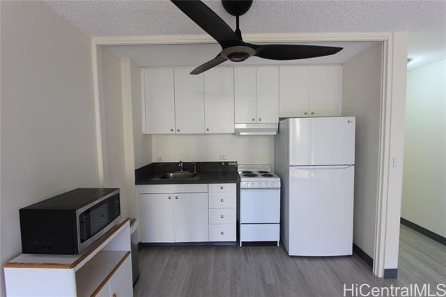 Building Photo - 2345 Ala Wai Blvd