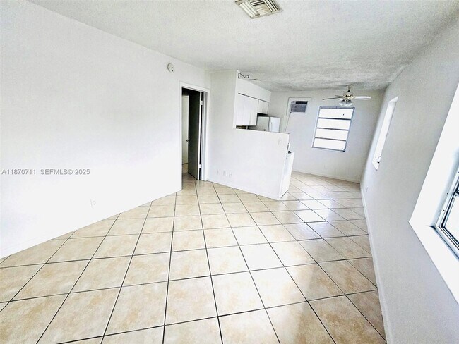 Foto del edificio - 400 SE 31st St