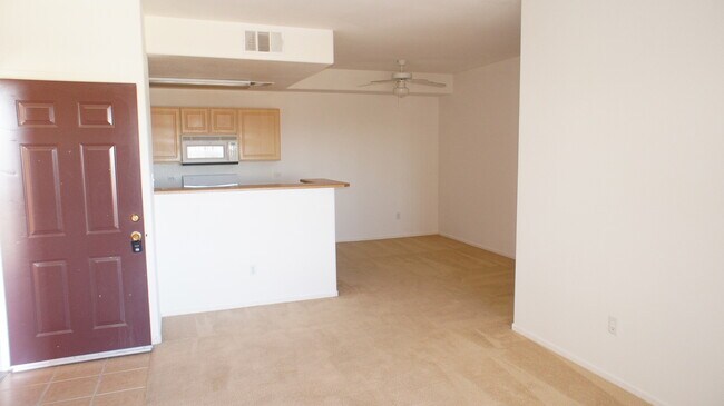 Foto del edificio - NORTHWEST 2 BEDROOM, 2 BATHROOM CONDO, ALL APPLIANCES INCLUDED!