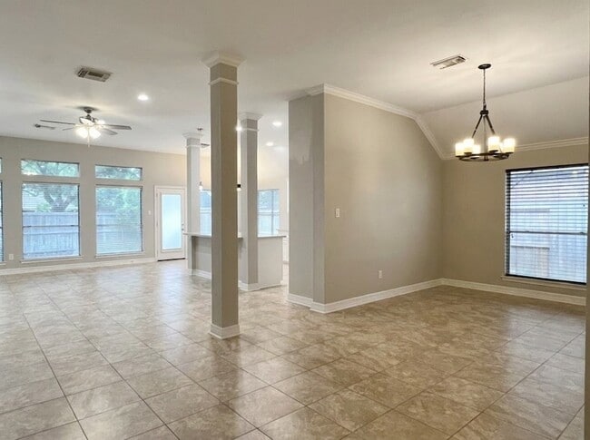 Foto del edificio - 3207 Ivy Bend Dr