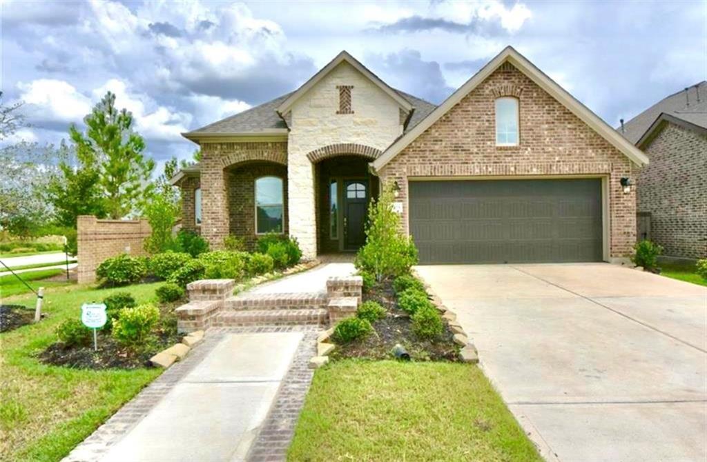 Primary Photo - 16138 Bluegill Dr