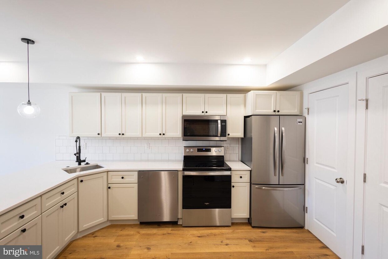3704 Midvale Ave, Philadelphia, PA 19129 Apartment for Rent in Philadelphia, PA