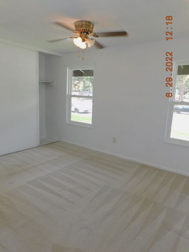 Foto del edificio - Possible July 15 move in!!  Cherry Creek S...