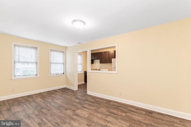 Building Photo - 5424 Belle Vista Ave