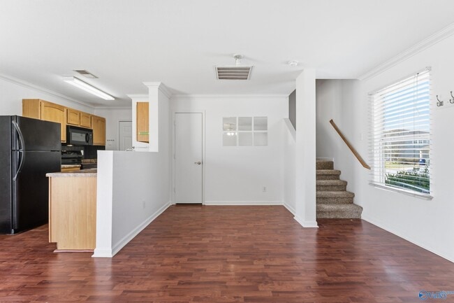 Foto del edificio - 313 Kenneth Blvd NW