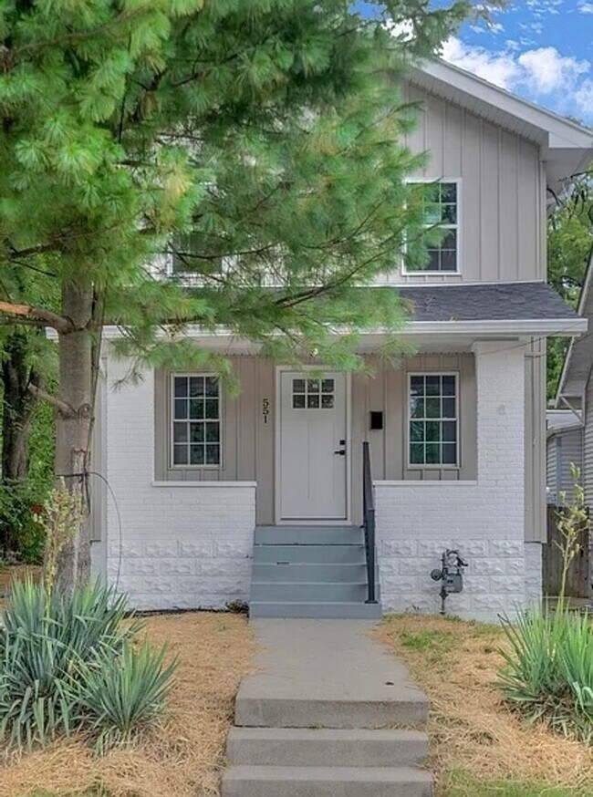 Foto del edificio - 551 Denmark St