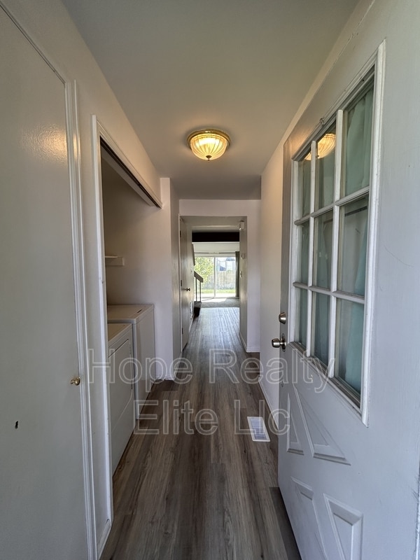 Building Photo - 954 Brant Hollow Ct