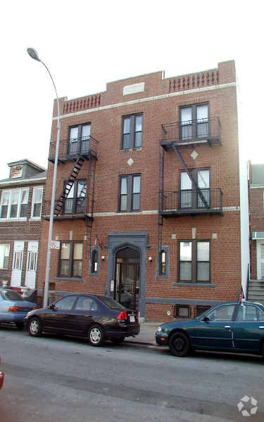 Foto del edificio - 2150 71st St