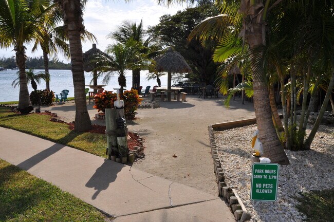 Building Photo - 1748 Jupiter Cove Dr