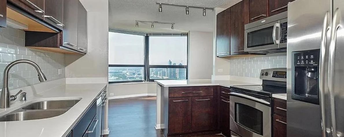 37th Floor View! - 187 N Westshore Dr