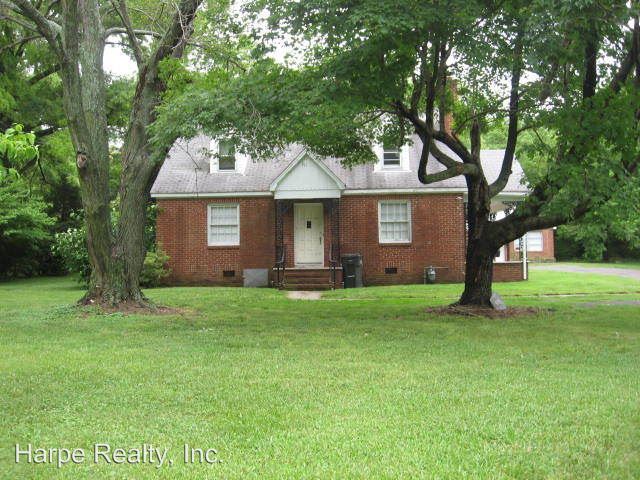 Primary Photo - 4100 N Sharon Amity Rd