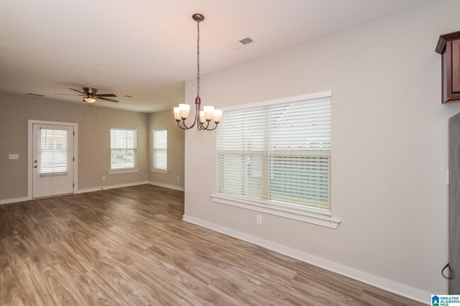 Foto del edificio - 148 King Richards Way