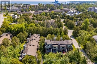 Building Photo - 197 Escarpment Crescent