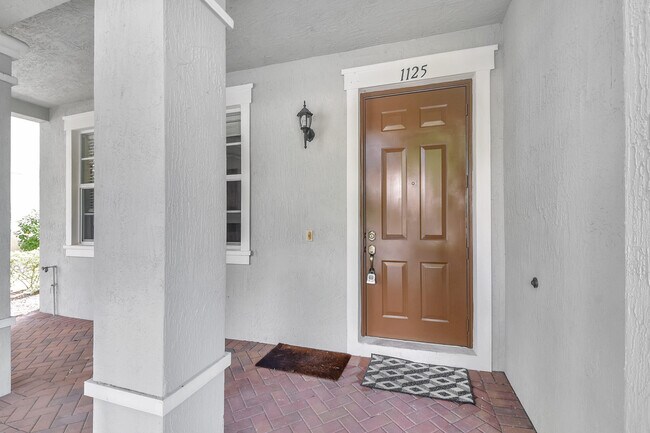 Foto del edificio - 1125 NW 18th Ave