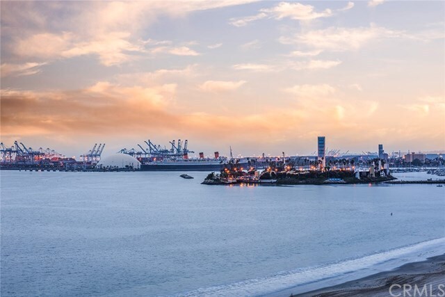 Foto del edificio - 1750 E Ocean Blvd