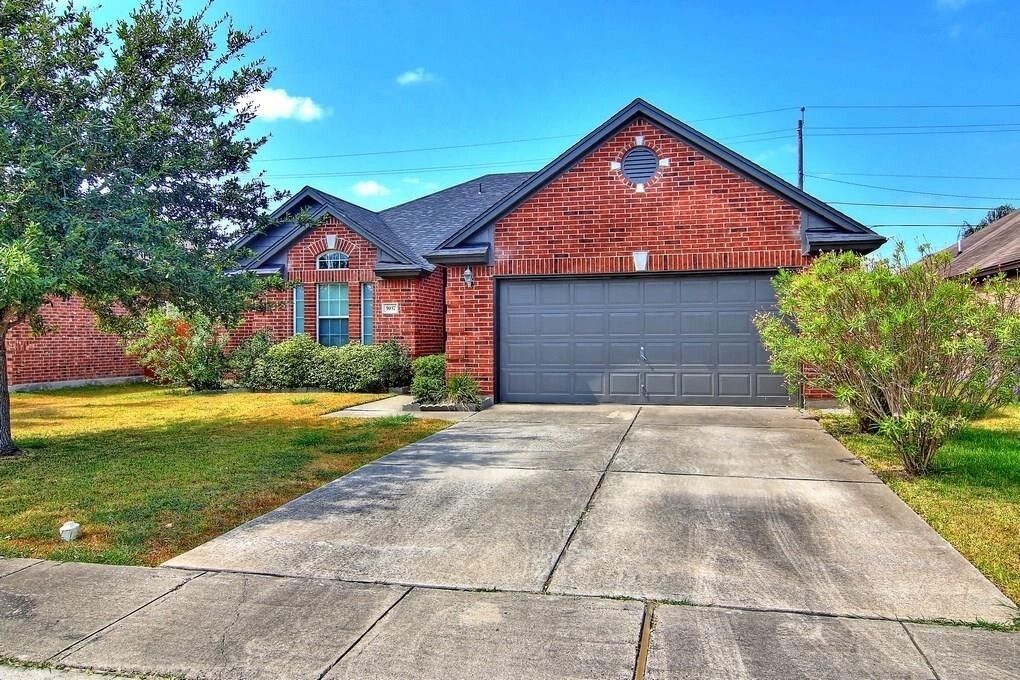 Primary Photo - 5937 Sutherland Dr